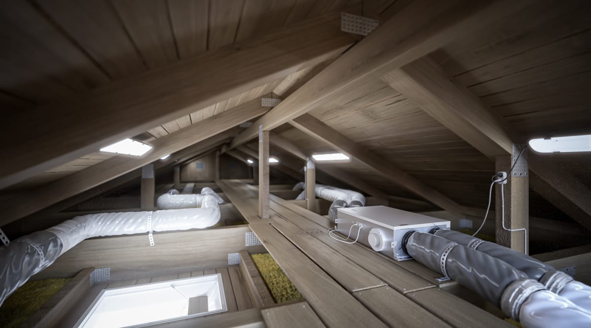 Flexit Nordic CL madal ventilatsiooniseade pööningul